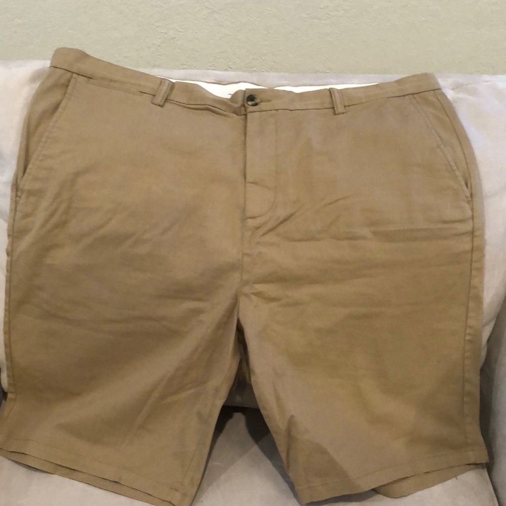 Old navy men’s shorts